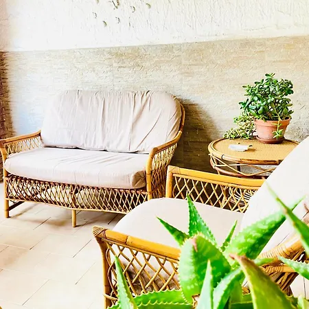 公寓 Seaside Village 卡塔尼亚