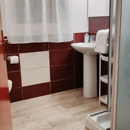 Seaside Village 公寓